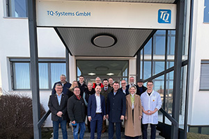 2026-01-23_OBB_WS_Peiting-TQSystems_copyLMittelstaedt Gruppenbild Fa. TQSystems